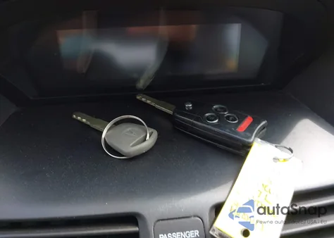 2010 Acura Tl 3.5 from USA, damaged, VIN 19UUA8F25AA004631